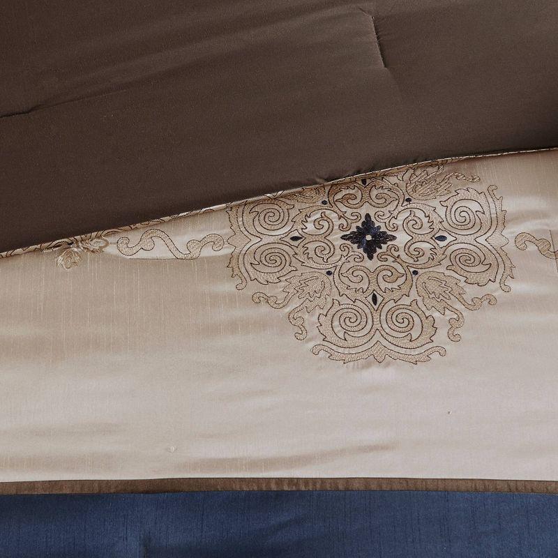 Madison Park Essentials Jacquard Traditional 24 Piece Room in a Bag