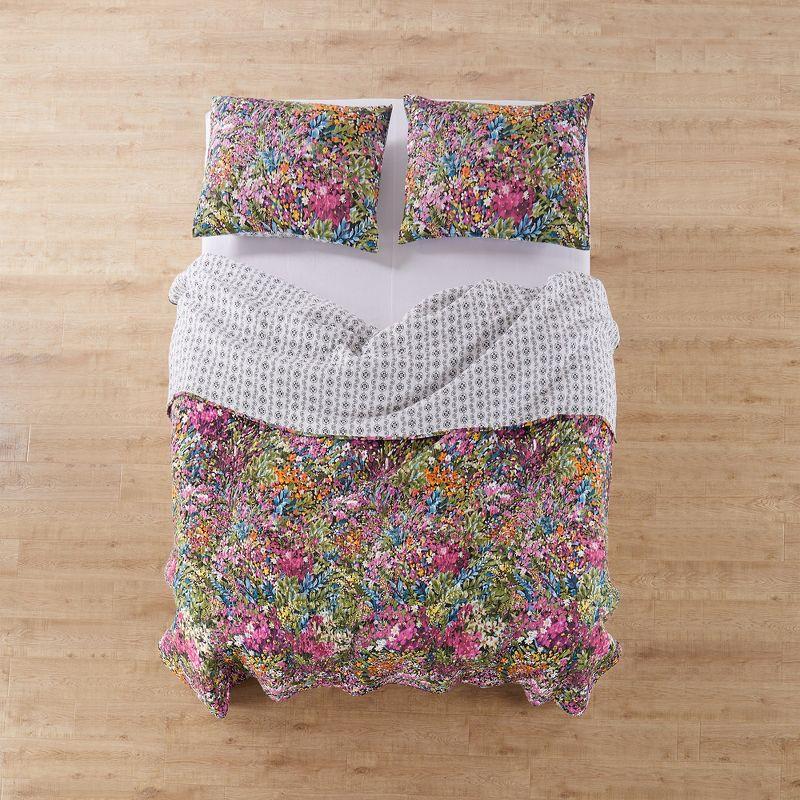 Twin Black Cotton Reversible Floral Quilt Set