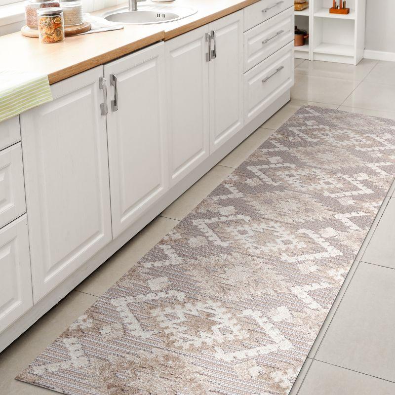 2'x8' Sumak High-Low Pile Neutral Diamond Kilim Indoor/Outdoor Runner Rug, Beige/Gray - JONATHAN Y