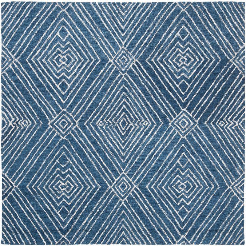Micro-Loop MLP608 Hand Tufted Indoor Area Rug - Navy/Ivory - 5'x5' - Safavieh