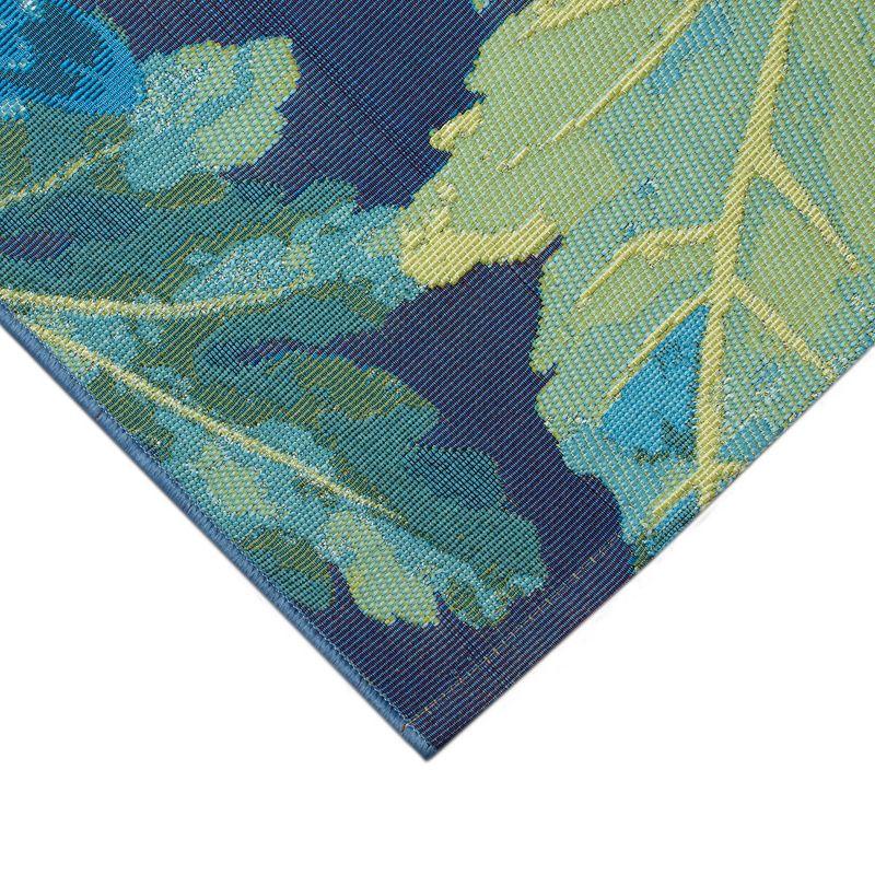 Liora Manne Marina Mum Indoor/Outdoor Rug Blue 6'6" x 9'4"