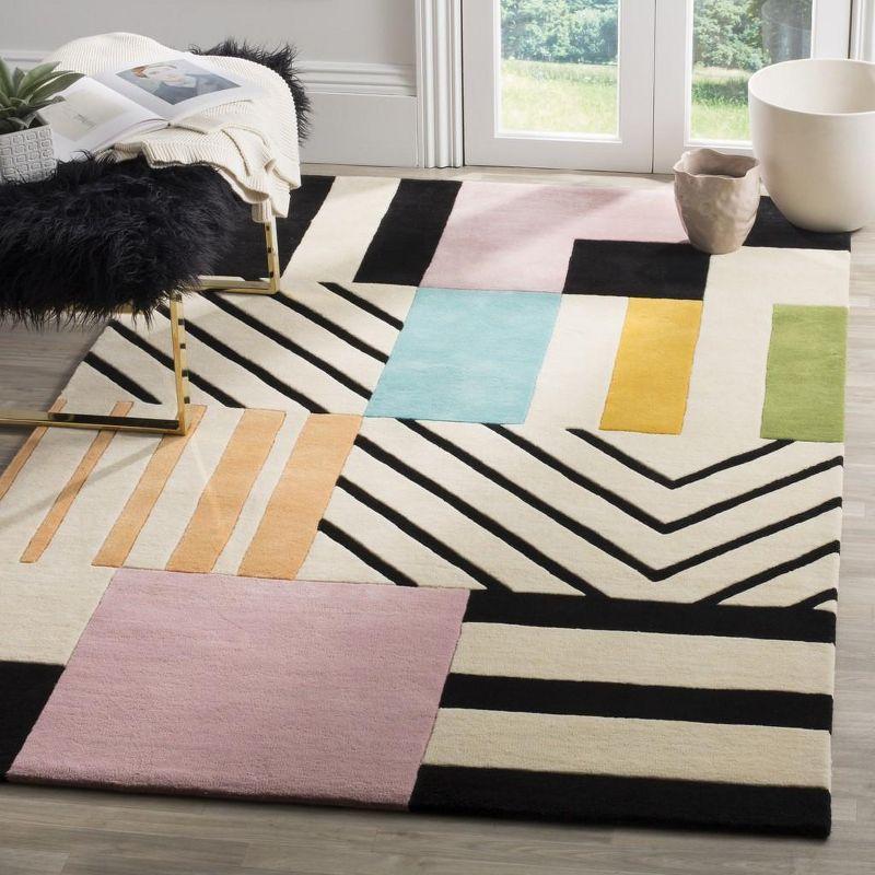 Tripoli Wool Ivory/Black/Pink Rug