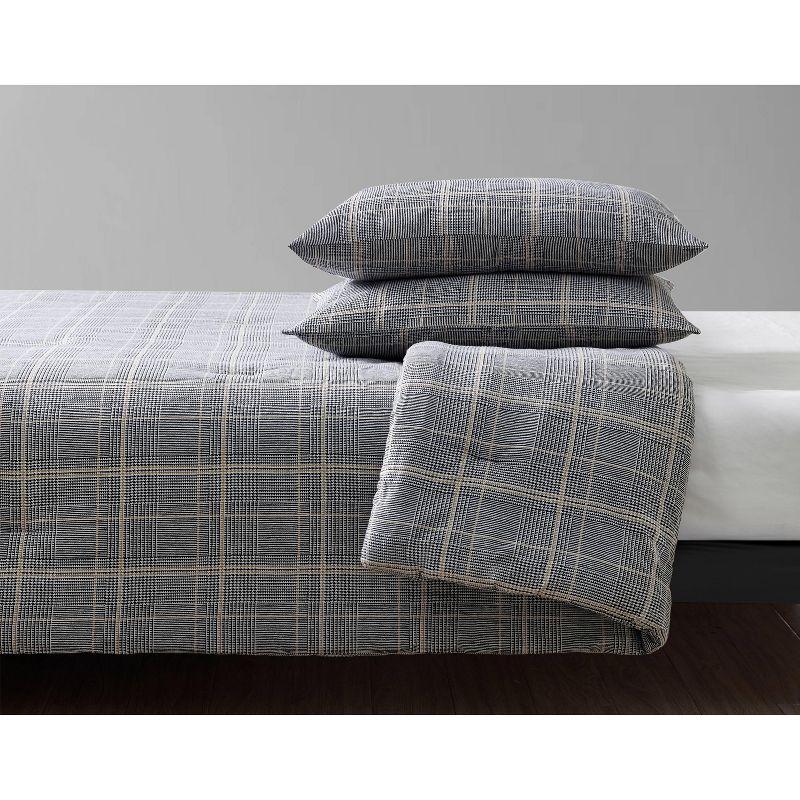 Kenneth Cole Kenneth Cole Sussex Flannel Black Comforter Set