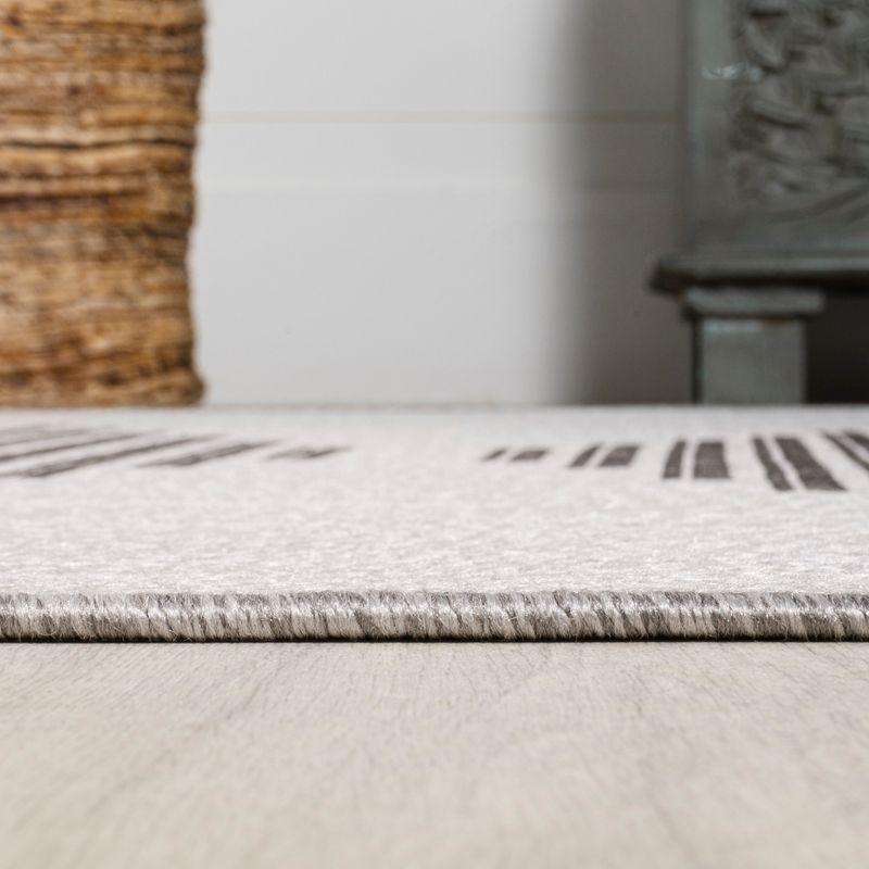 4' x 6' Vinales Diamond Stripe Indoor/Outdoor Area Rug, Light Gray/Black - JONATHAN Y