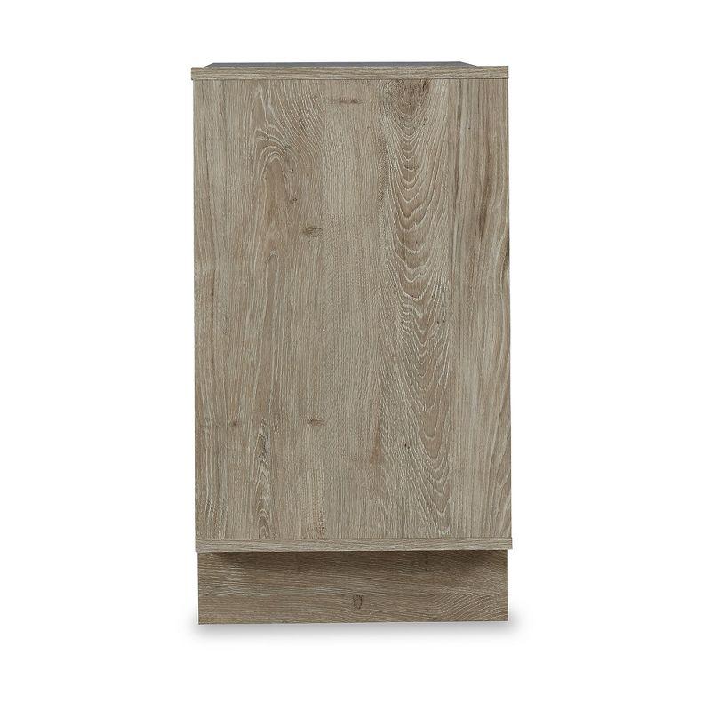 Signature Design by Ashley Contemporary Oliah 6 Drawer Dresser, Natural