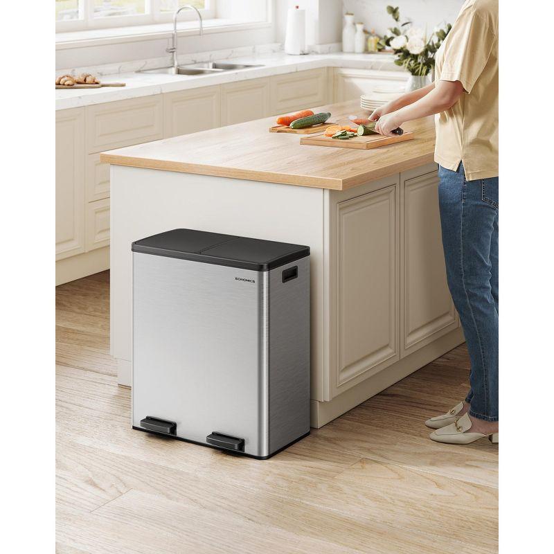 Trash Can, 2 x 8-Gallon Garbage Can, with 15 Trash Bags, 2 Compartments, Plastic Inner Buckets, Silver and Black