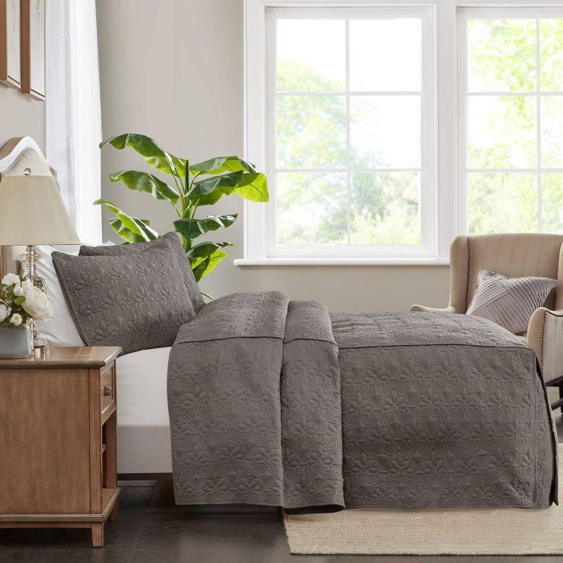 Madison Park Quebec 3 Piece Split Corner Pleated Quilted Bedspread