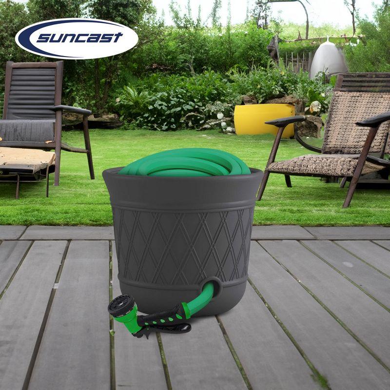 Suncast Plastic Stand Hose Pot