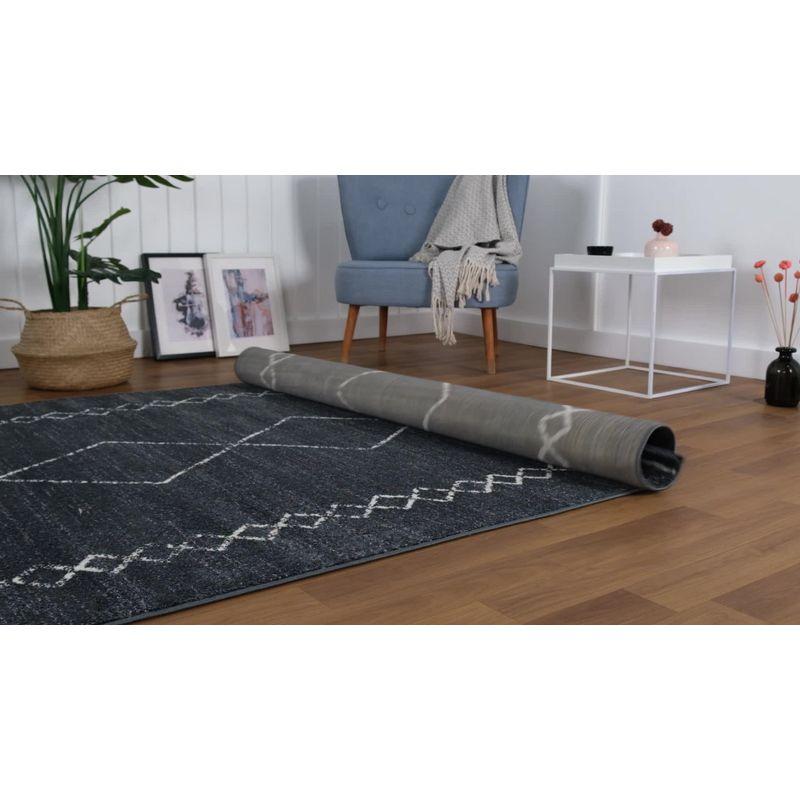 Cream Geometric Synthetic 8' x 10' Area Rug