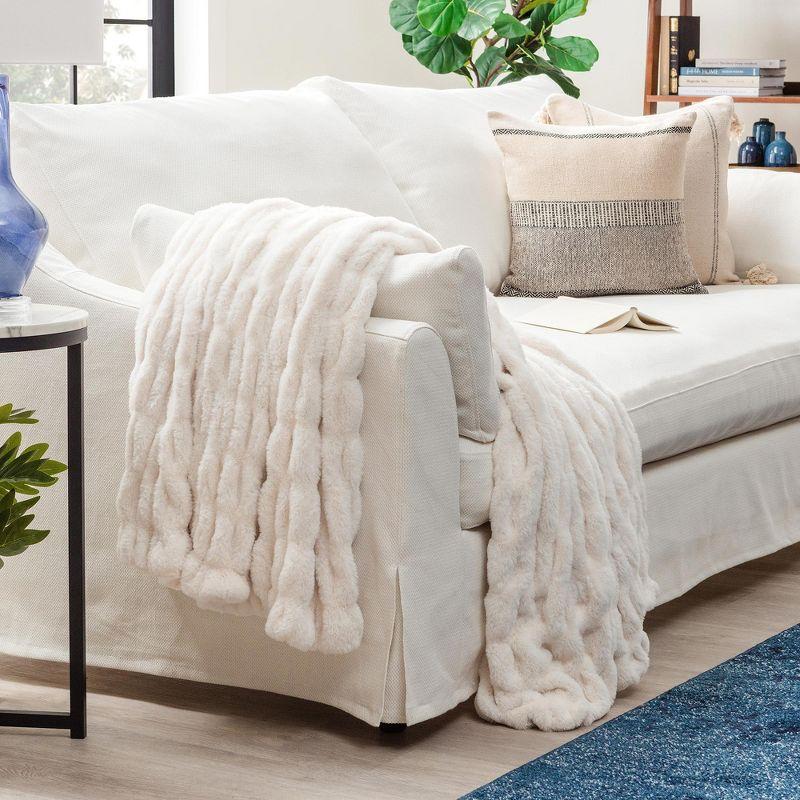 Queen Size White Faux Fur Reversible Blanket