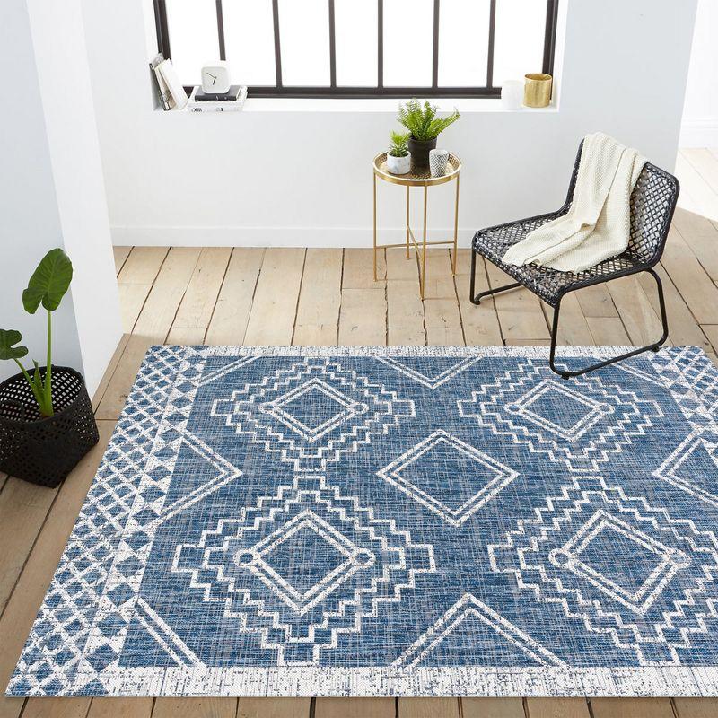 3'x5' Marokko Diamond  Medallion Indoor/Outdoor Area Rug, Blue/Ivory - JONATHAN Y