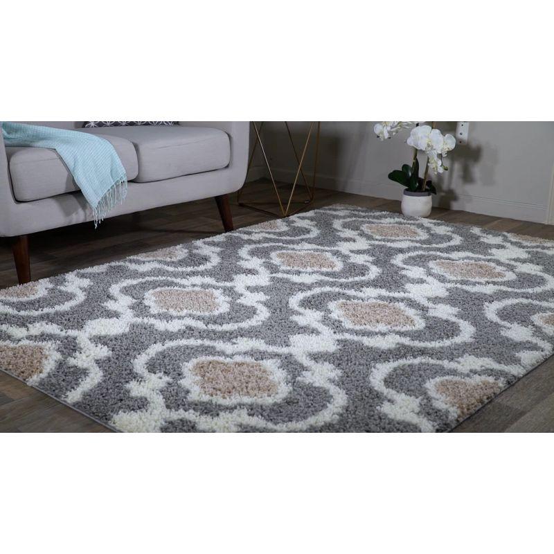 Cozy Gray/Cream Trellis Shag Rug 2' x 3' Synthetic Easy Care