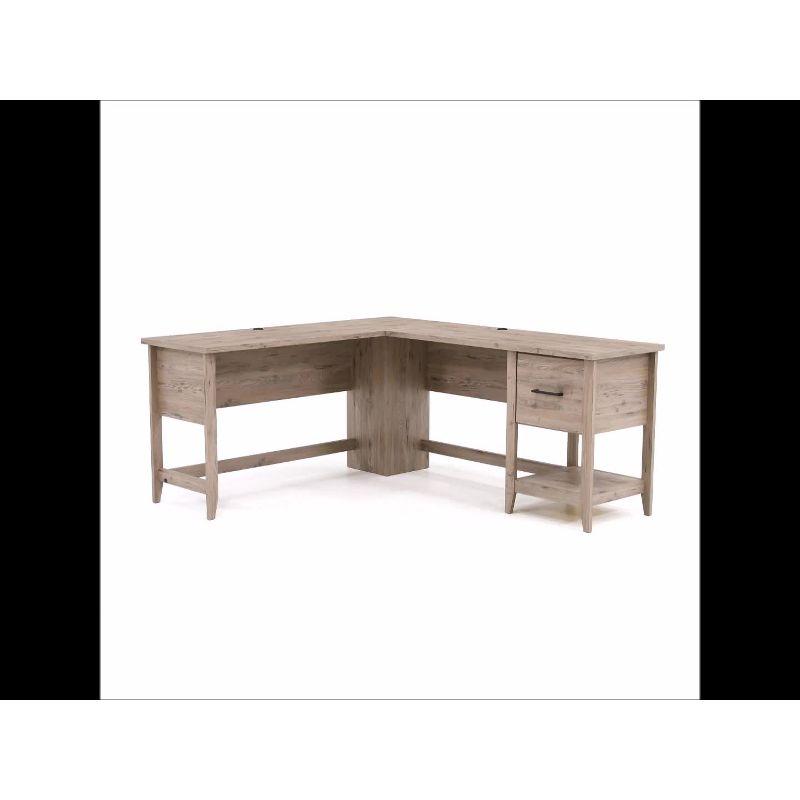 Crafters and Weavers Summit Station L-Desk