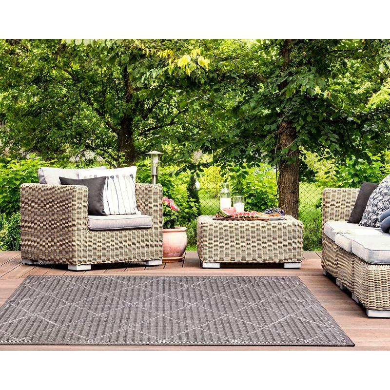 Liora Manne Malibu  Indoor/Outdoor Rug  Charcoal..