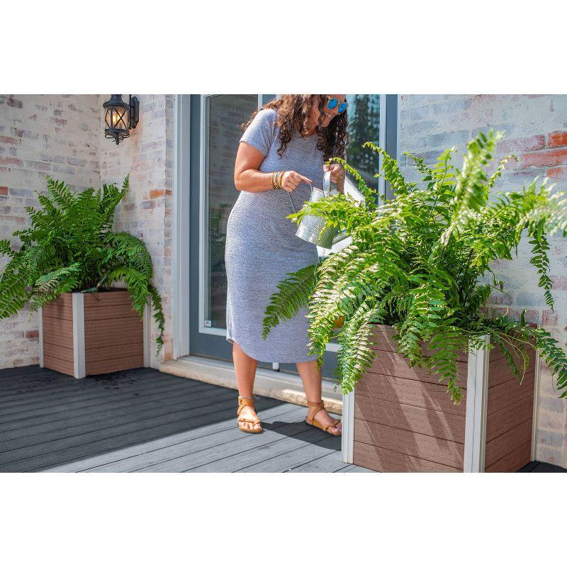 Urbana 22" Cube Planter