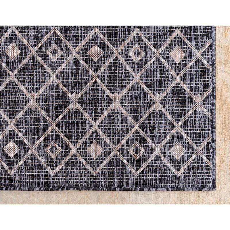 Unique Loom 4' 1 x 6' 1 Rectangle Indoor/Outdoor Trellis Charcoal Gray Area Rug