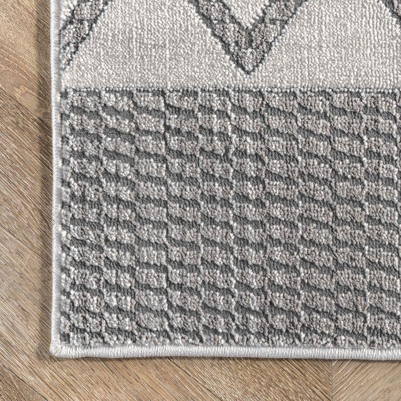 Gray Washable Rectangular Synthetic Area Rug 5' x 8'