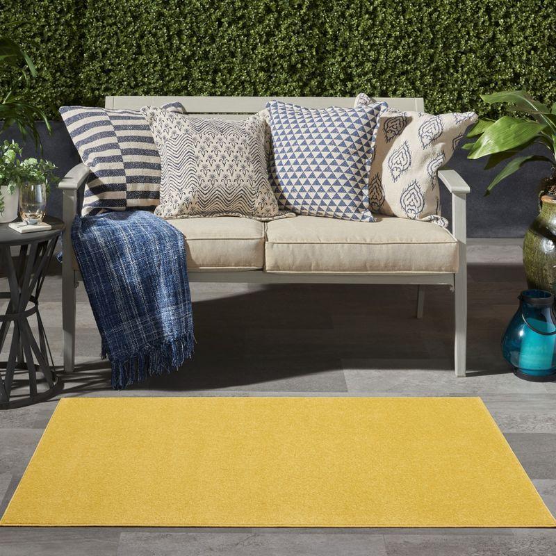 Nourison Essentials Solid Indoor/Outdoor Area Rug