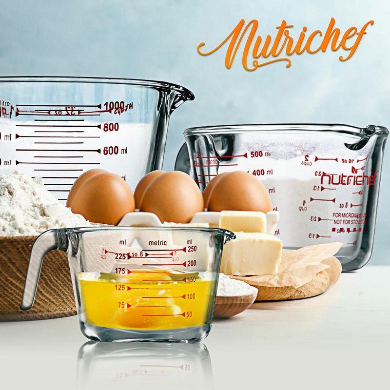 NutriChef 3pc Premium Glass Measuring Cup Set with Easy-Grip Handles - NCGL3MES