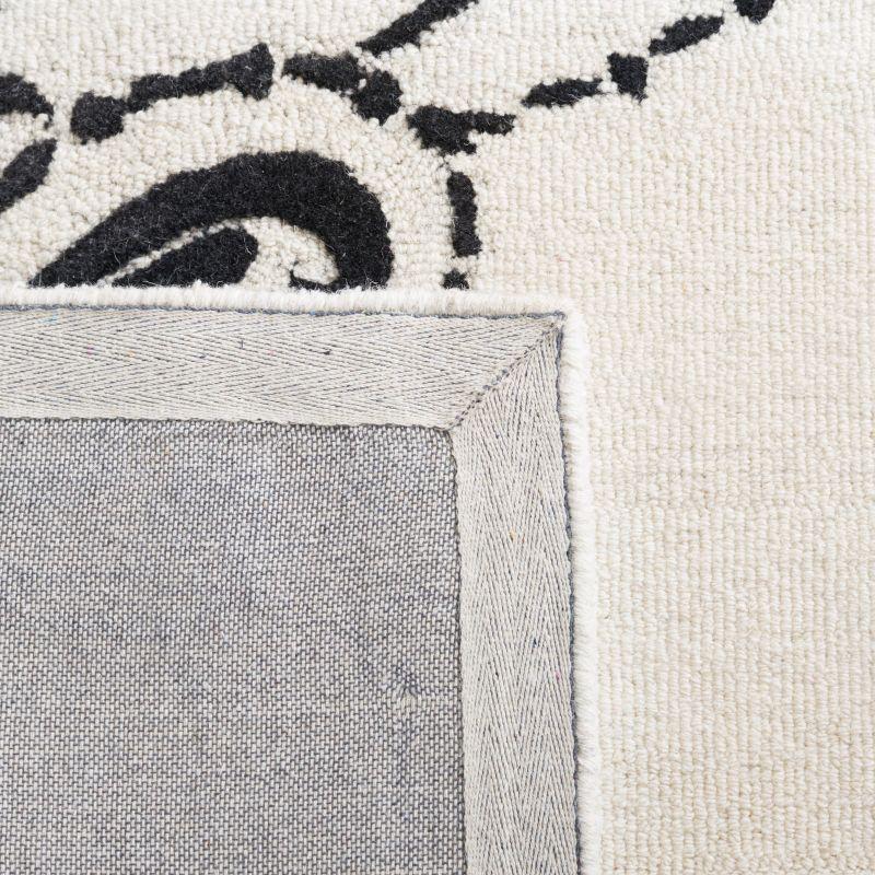 Jardin JAR732 Hand Tufted Area Rug - Ivory/Black - 5'x8' - Safavieh