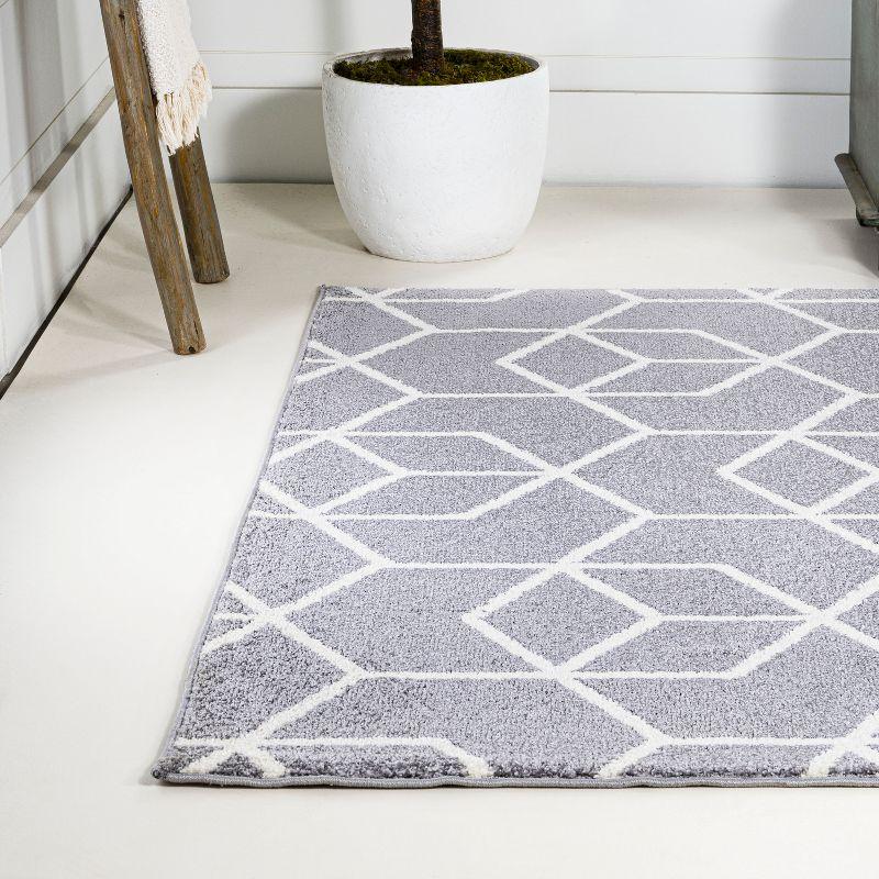 4'x6' Tumbling Blocks Modern Geometric Area Rug, Gray/White - JONATHAN Y