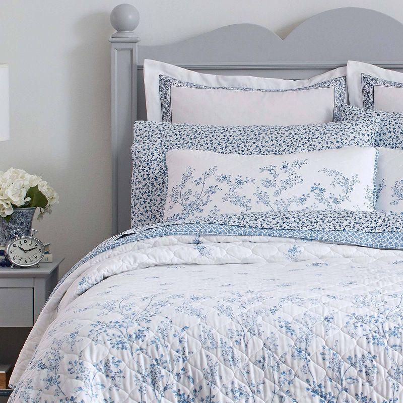 Flora Blue Cotton Reversible King Quilt Set