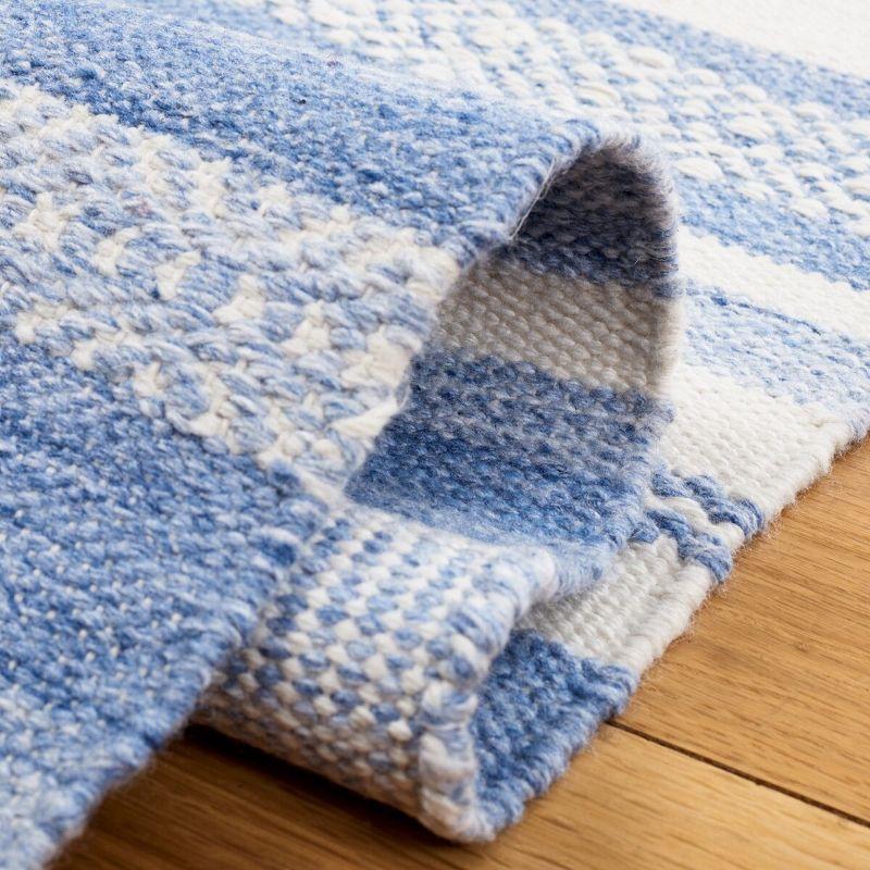 Striped Kilim STK425 Hand Woven Area Rug - Blue/Ivory - 4'x6' - Safavieh.