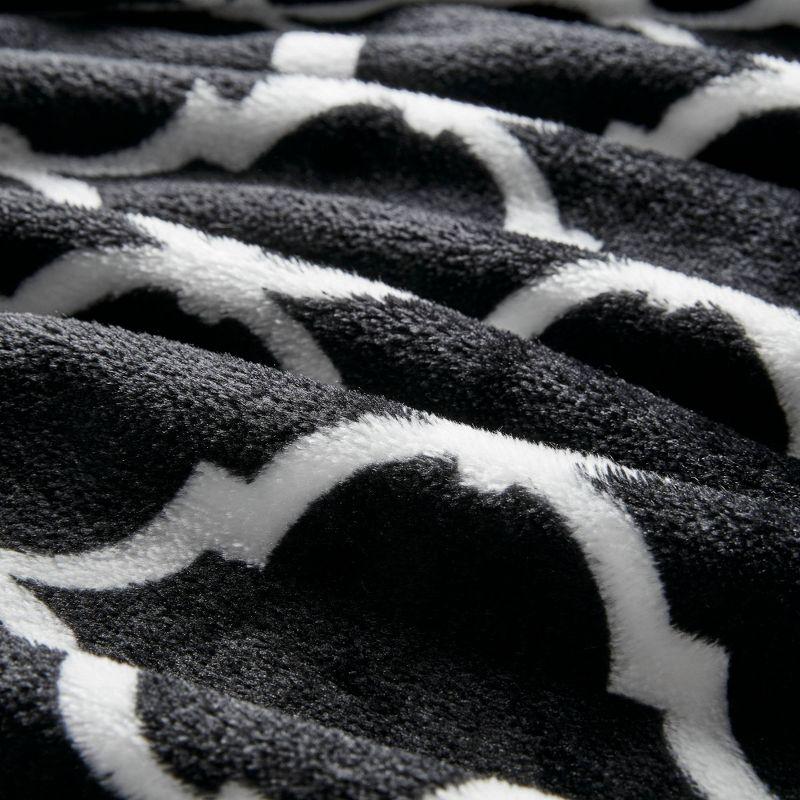 Ogee Oversized Throw