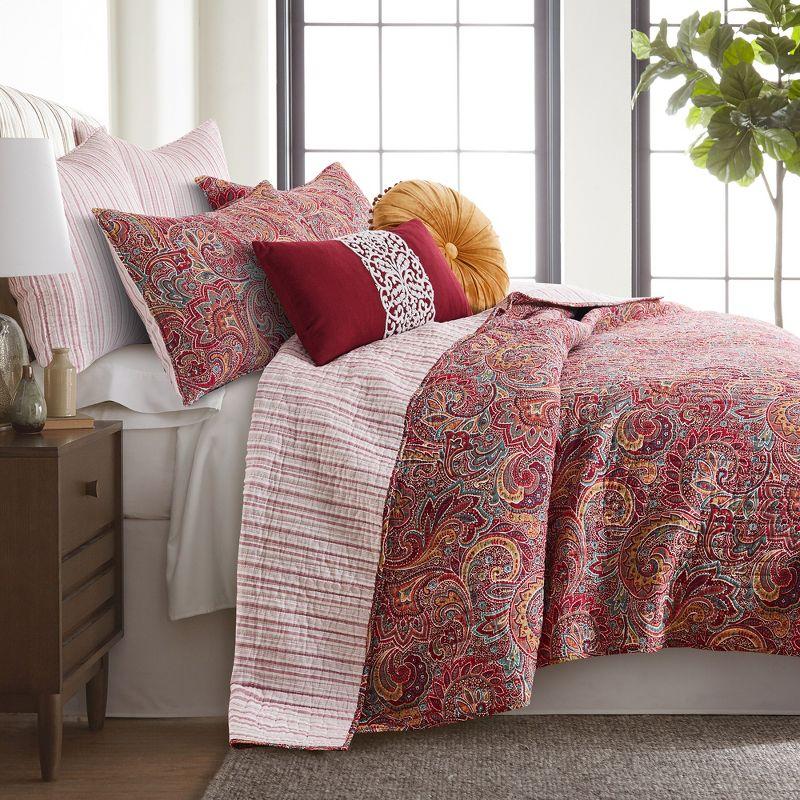 Kimpton Red Cotton King Reversible Quilt Set