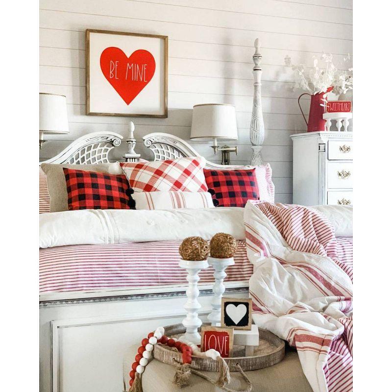 Birch Lane™ Gilroy Hand Woven Throw Blanket