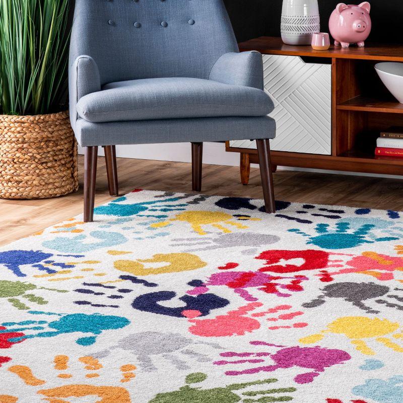 Nuloom Pinkie Handprint Kids Indoor Area Rug