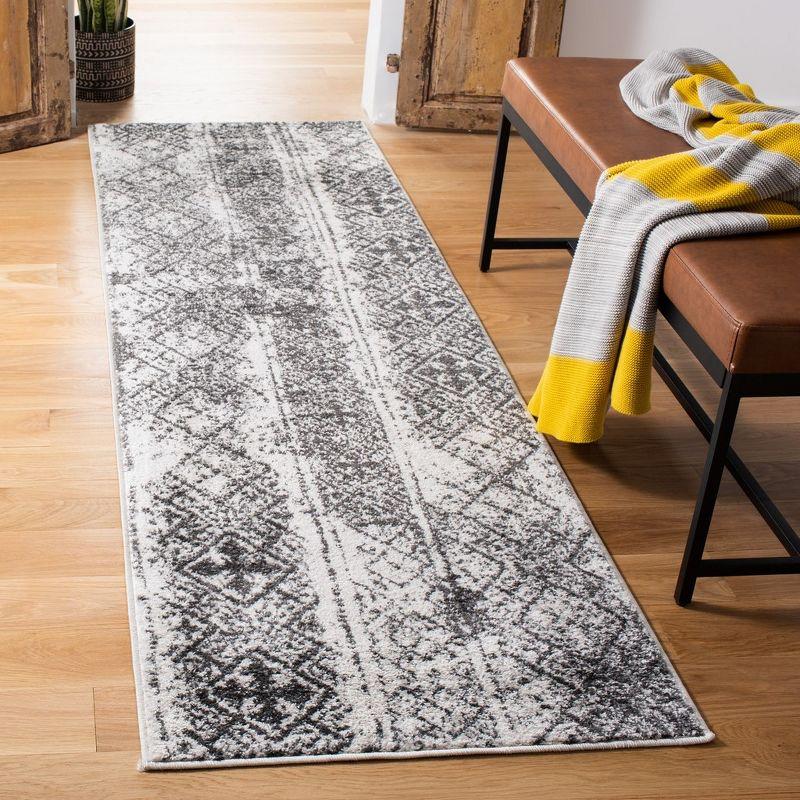 Adirondack ADR111 Machine Made Indoor Accent Rug - Silver/Black - 2'-6"x4' - Safavieh