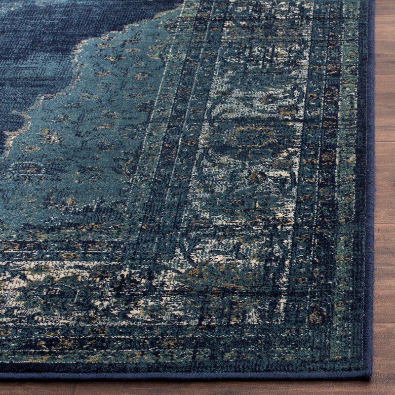 Vintage VTG122 Power Loomed Area Rug  - Safavieh