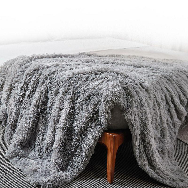 Cheer Collection Long Shaggy Hair Throw Blanket - Silver (60" x 70")