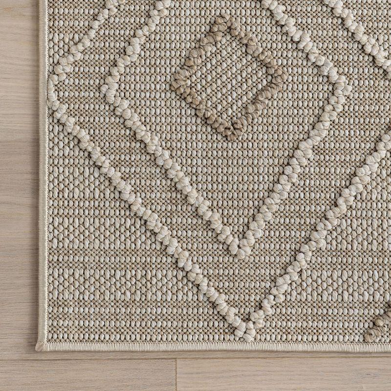 Nuloom Aviana Transitional Geometric Indoor and Outdoor Area Rug