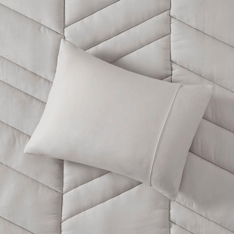 Intelligent Design Remy Quilted Chevron Comforter Set