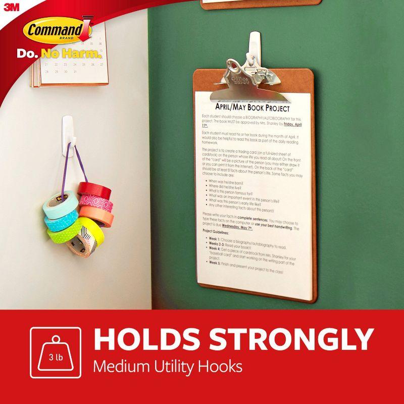 Command Medium Utility Hook Value Pack, Damage Free Hanging of Christmas Decorations, 6 Hooks