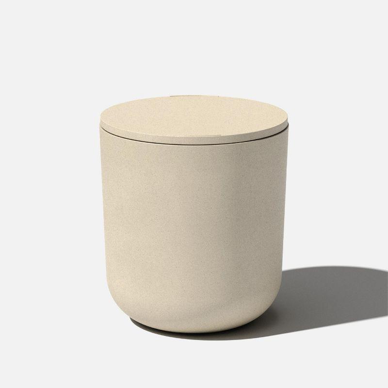Veradek Kona Round Plastic Outdoor Side Table
