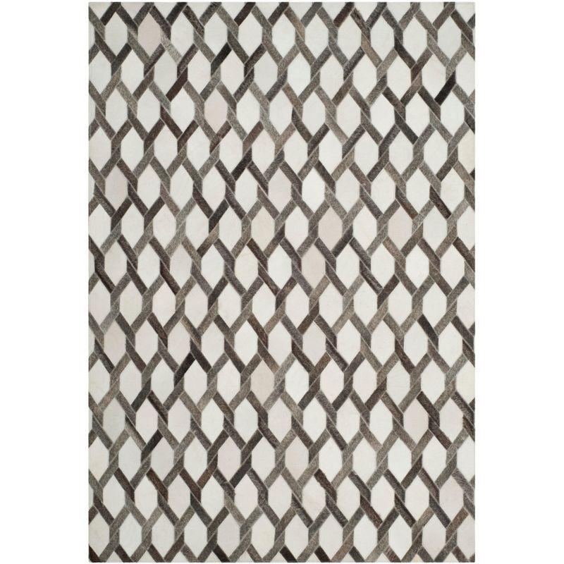 Studio Leather STL666 Hand Woven Indoor Area Rug - Ivory/Grey - 4'x6' - Safavieh