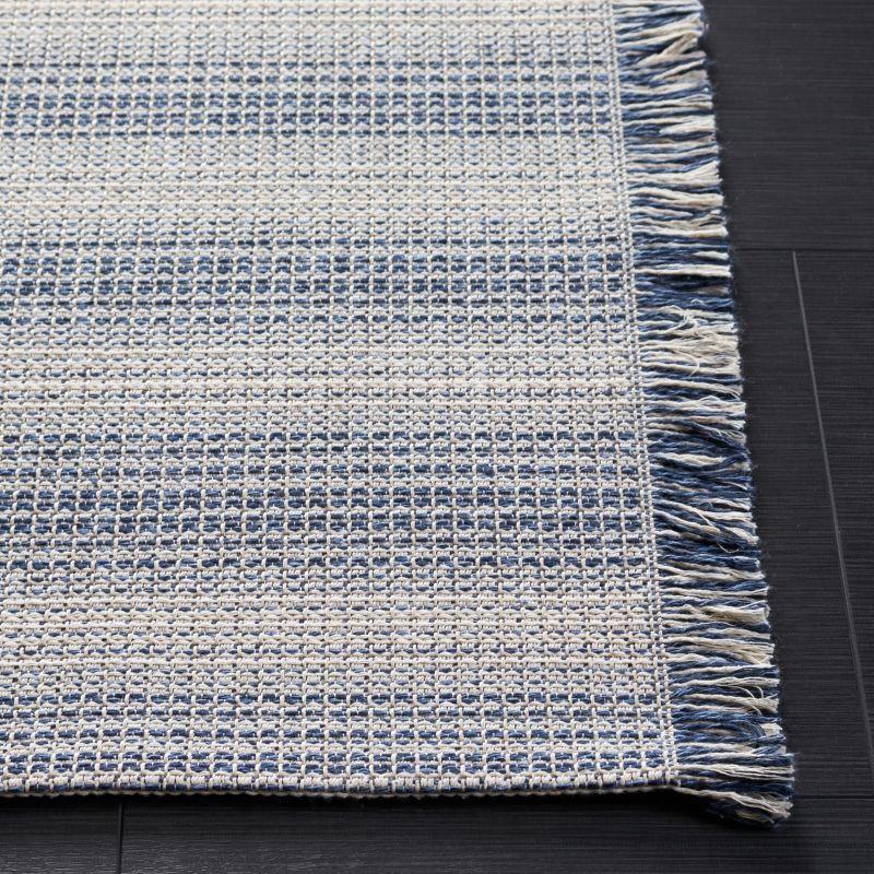 Augustine AGT501 Machine Made Indoor Area Rug - Ivory/Navy - 5'x7'-7" - Safavieh