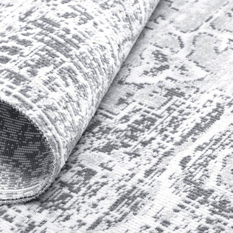 Nicole Miller Nicole Miller New York Patio Sofia Medallion Indoor/Outdoor Area Rug, Light Grey/Dark Grey