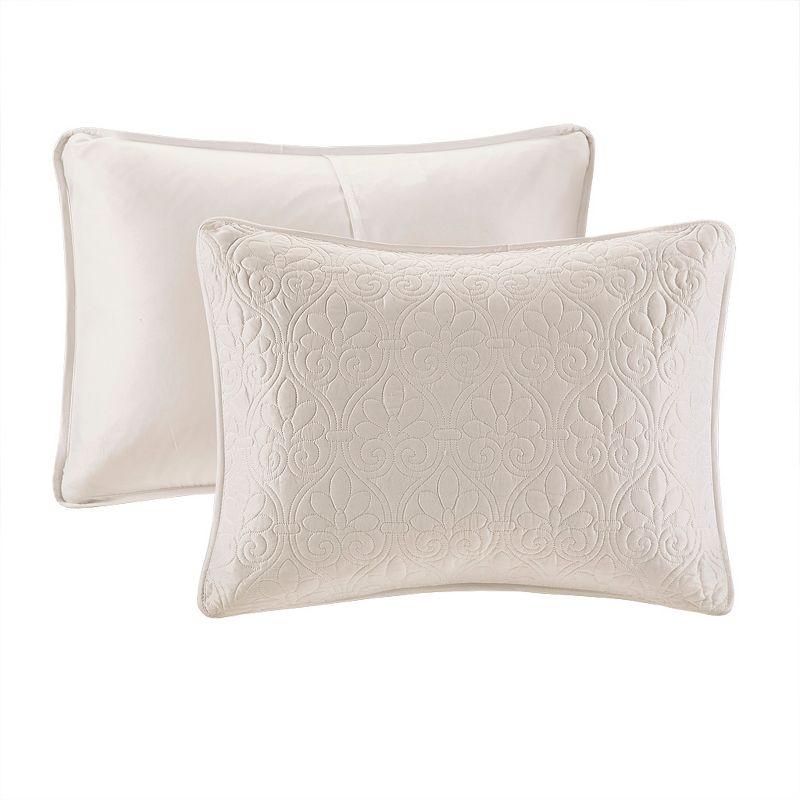 Madison Park Quebec Reversible Quilt Set