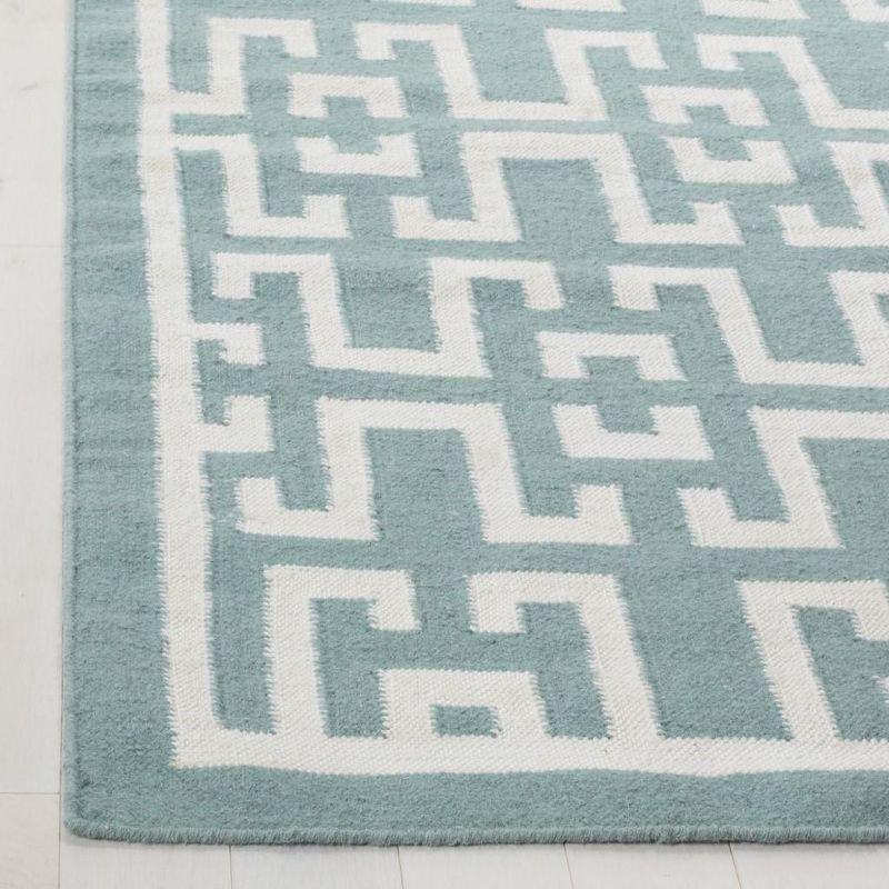 Dhurries DHU621 Hand Woven Flat Weave Accent Rug Seafoam / Ivory 3' X 5' - Safavieh.