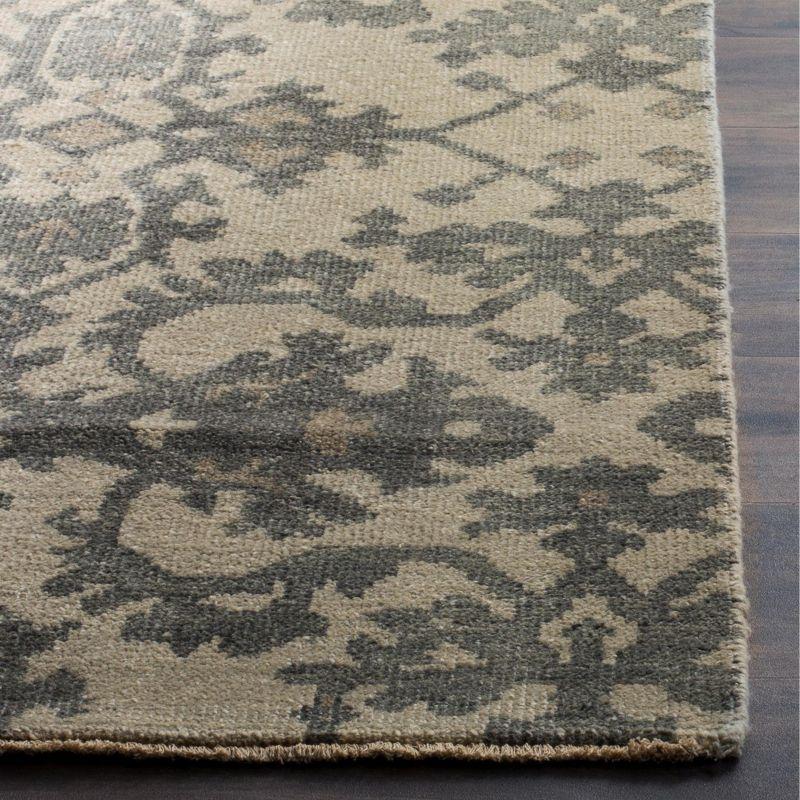 Ivory and Gray Hand-Knotted Wool 6' x 9' Area Rug