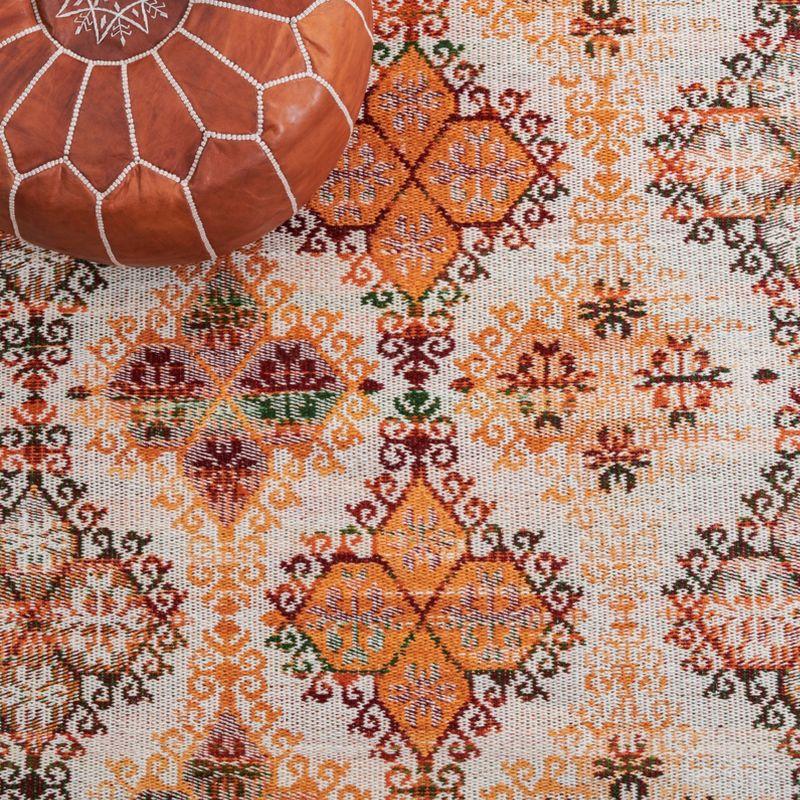 Kilim KLM727 Hand Woven Area Rug - Ivory/Gold - 5'x8' - Safavieh.