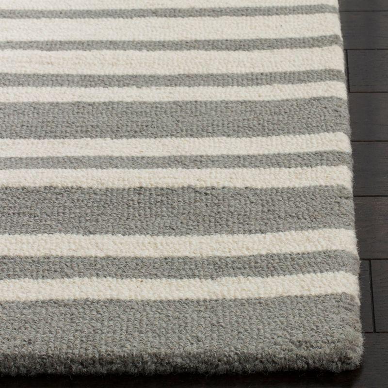 Safavieh Kids Barcode SFK917 Hand Tufted Indoor Accent Rug - Grey/Multi - 4'x6' - Safavieh