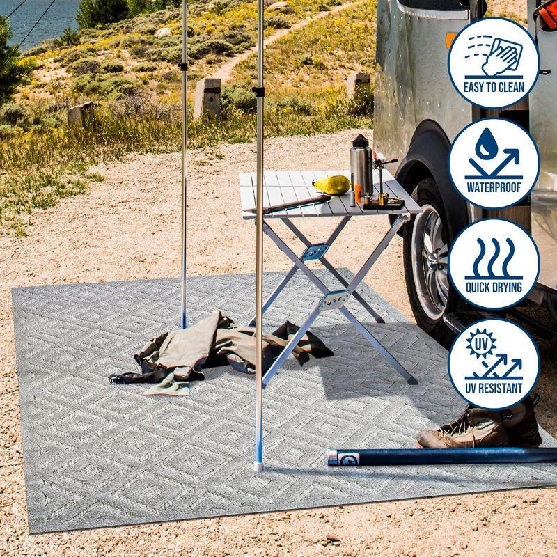 3'x5' Portmany Neutral Diamond Trellis Indoor/Outdoor Area Rug, Light Gray - JONATHAN Y