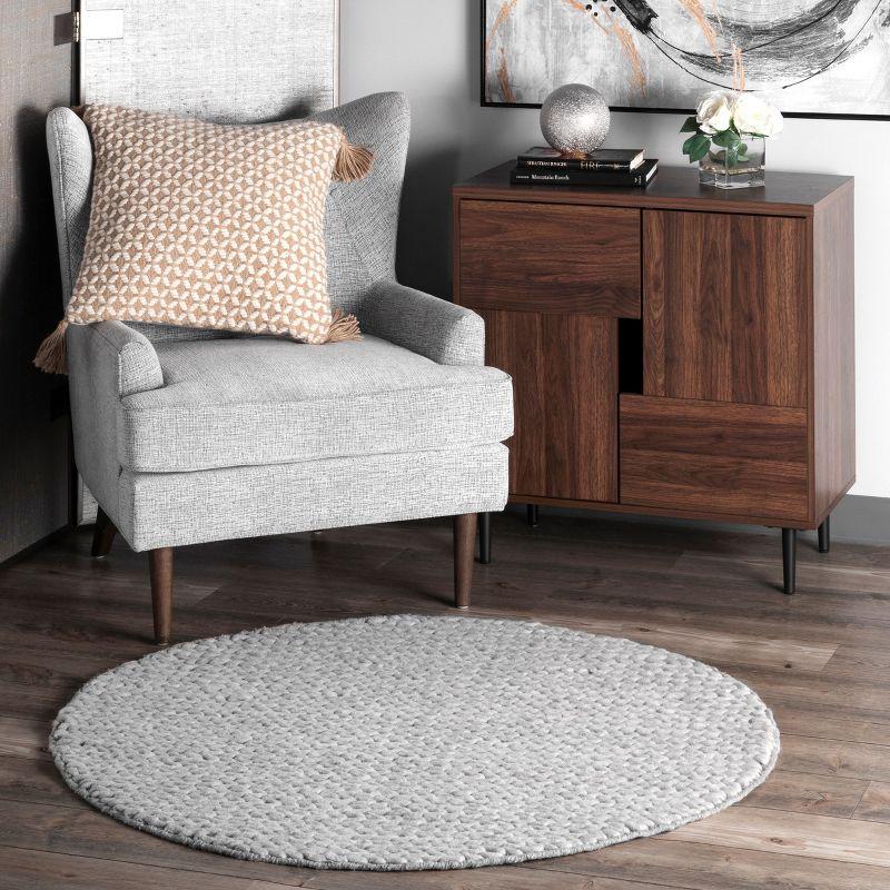 Hand-Tufted Light Grey Wool Blend 8' x 10' Oval Area Rug