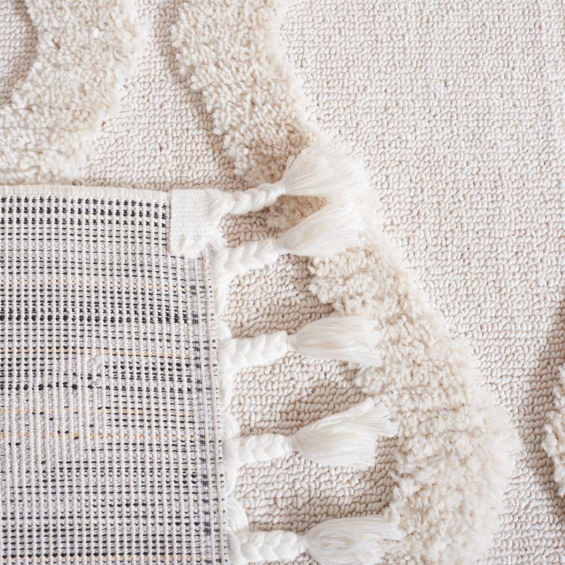 Marrakesh MRK554 Power Loomed Area Rug - Ivory/Ivory - 5'3"x7'6" - Safavieh.