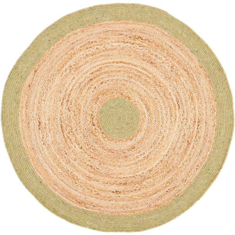 Braided BRD910 Hand Woven Indoor Area Rug - Green/Natural - 4' Round - Safavieh